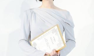 校服怎么穿好看呢 适合穿校服的发型