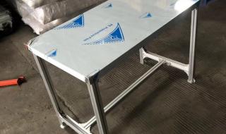 化学实验室操作台是什么材质的 实验室工作台厂家直销