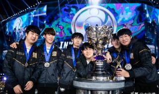 cf全球总决赛历届冠军 lol世界赛第三个冠军