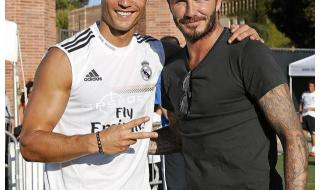 C罗和梅西的年龄、是多大 梅西和c罗谁成名早